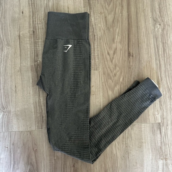 Gymshark Vital Seamless 2.0 leggings in Smokey Grey Marl - Picture 4 of 6